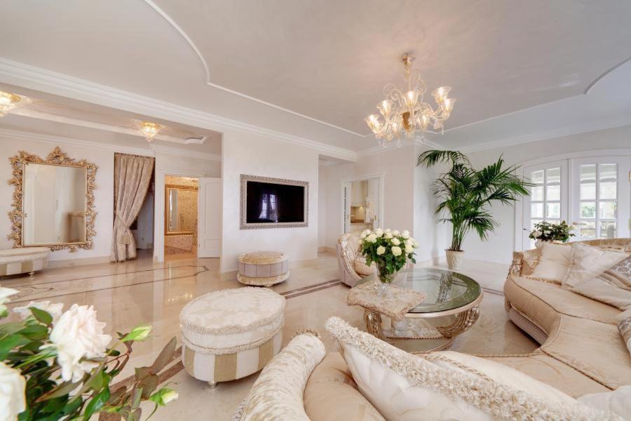 Villa Gloria Saint-Jeannet  객실 사진