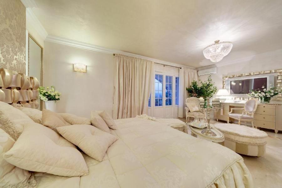 Villa Gloria Saint-Jeannet  객실 사진