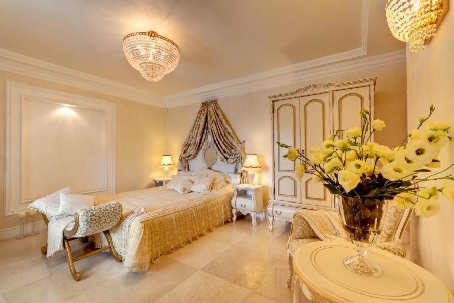Villa Gloria Saint-Jeannet  객실 사진